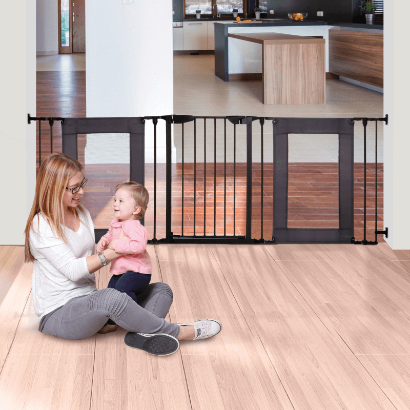 2m retractable baby gate