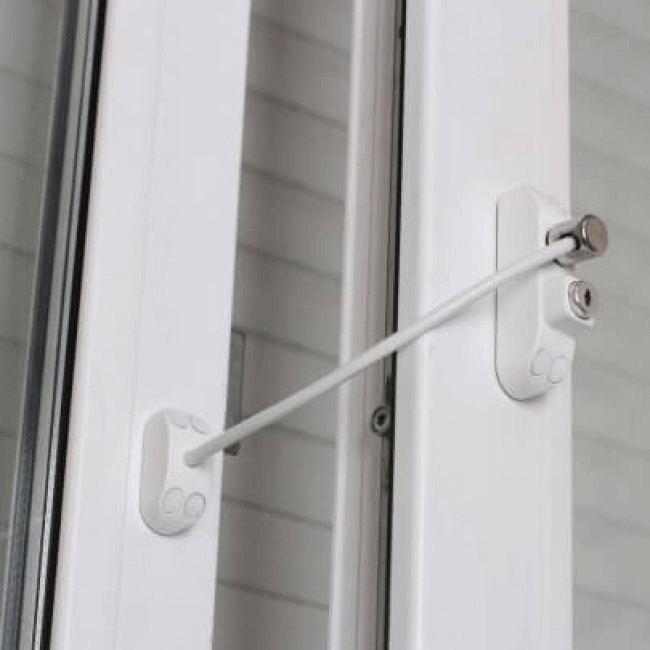 BSL Cable Prime Window Restrictor - White 2