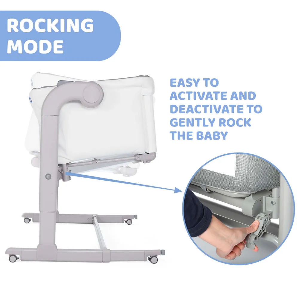 Chicco Next2Me Magic Side Sleeping Crib Bedside Crib White Snow