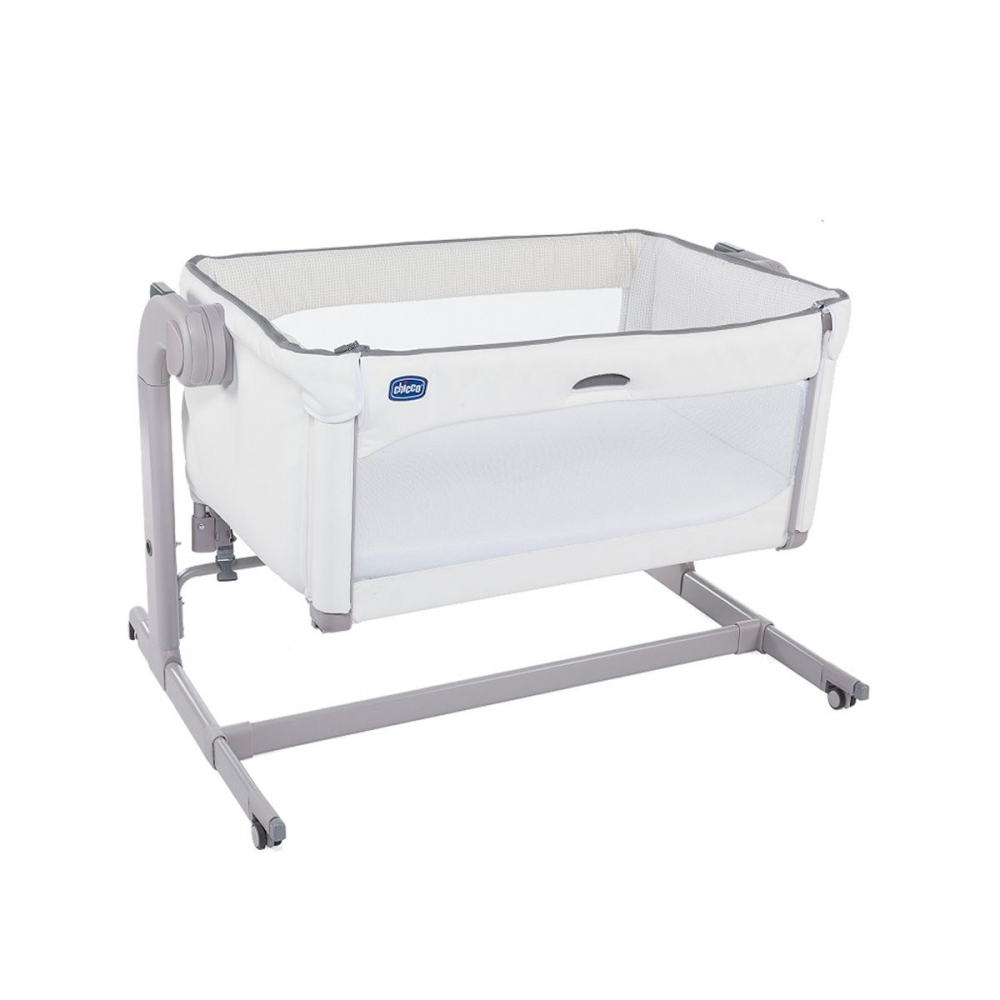 Chicco Next2Me 2 Magic Side Sleeping Crib White Snow