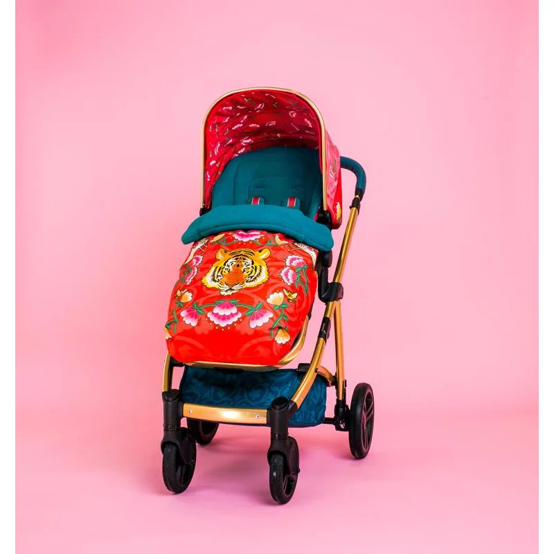 Paloma Faith Anarchy in the Nursery Wow Pram & Pushchair 14