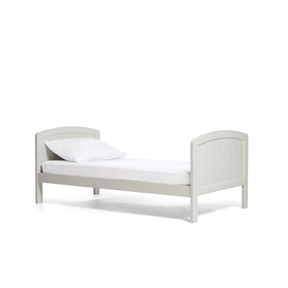 Mamas & Papas Dover Cot bed, Dresser & Wardrobe grey Nursey