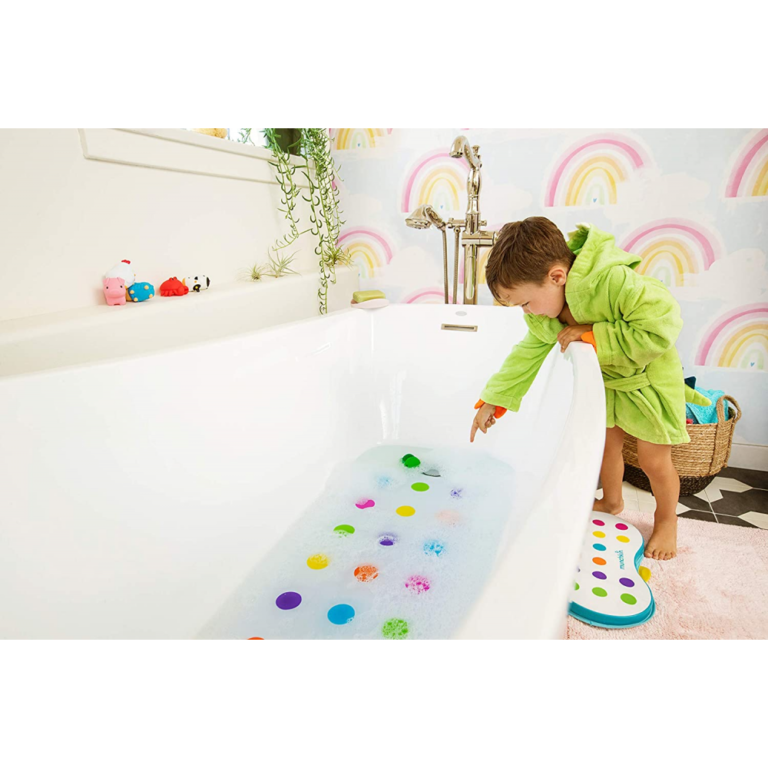Munchkin Dots Bath Kneeler Baby Bath Knee Protector