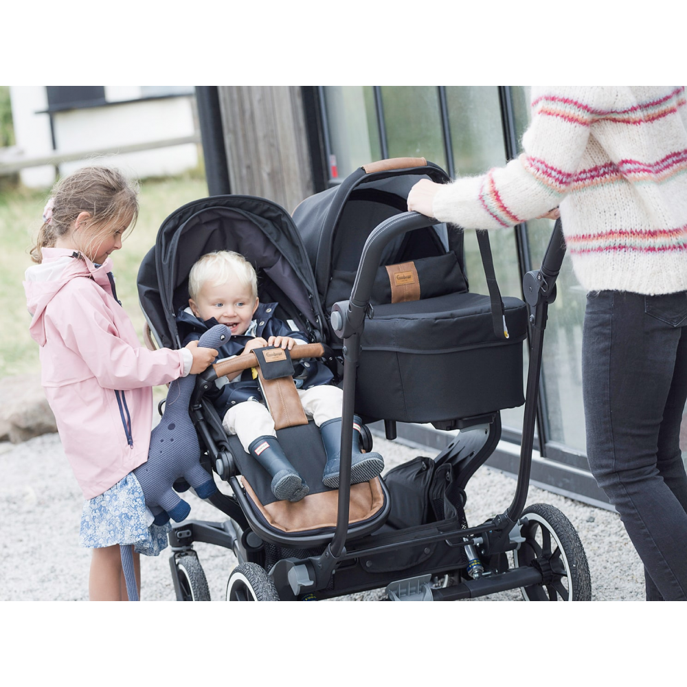 Emmaljunga NXT Twin Select - Outdoor Black with Black Chassis