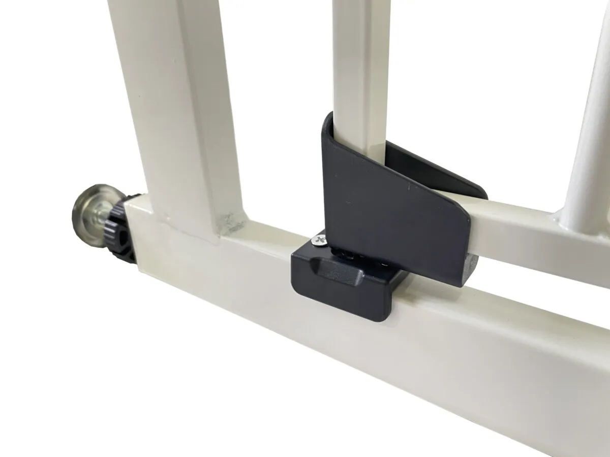 Callowesse Kuvasz Stair Gate 76-83cm cm x H76cm | Pressure Fit | Suitable for Doors and Stairs | White - Image 12