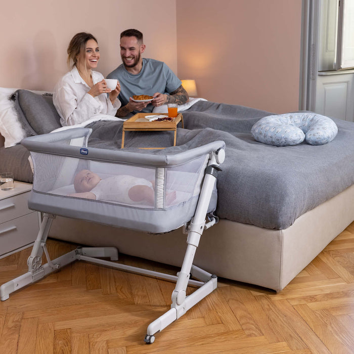 Chicco Next2Me Pop Up Atmosphere Olivers BabyCare