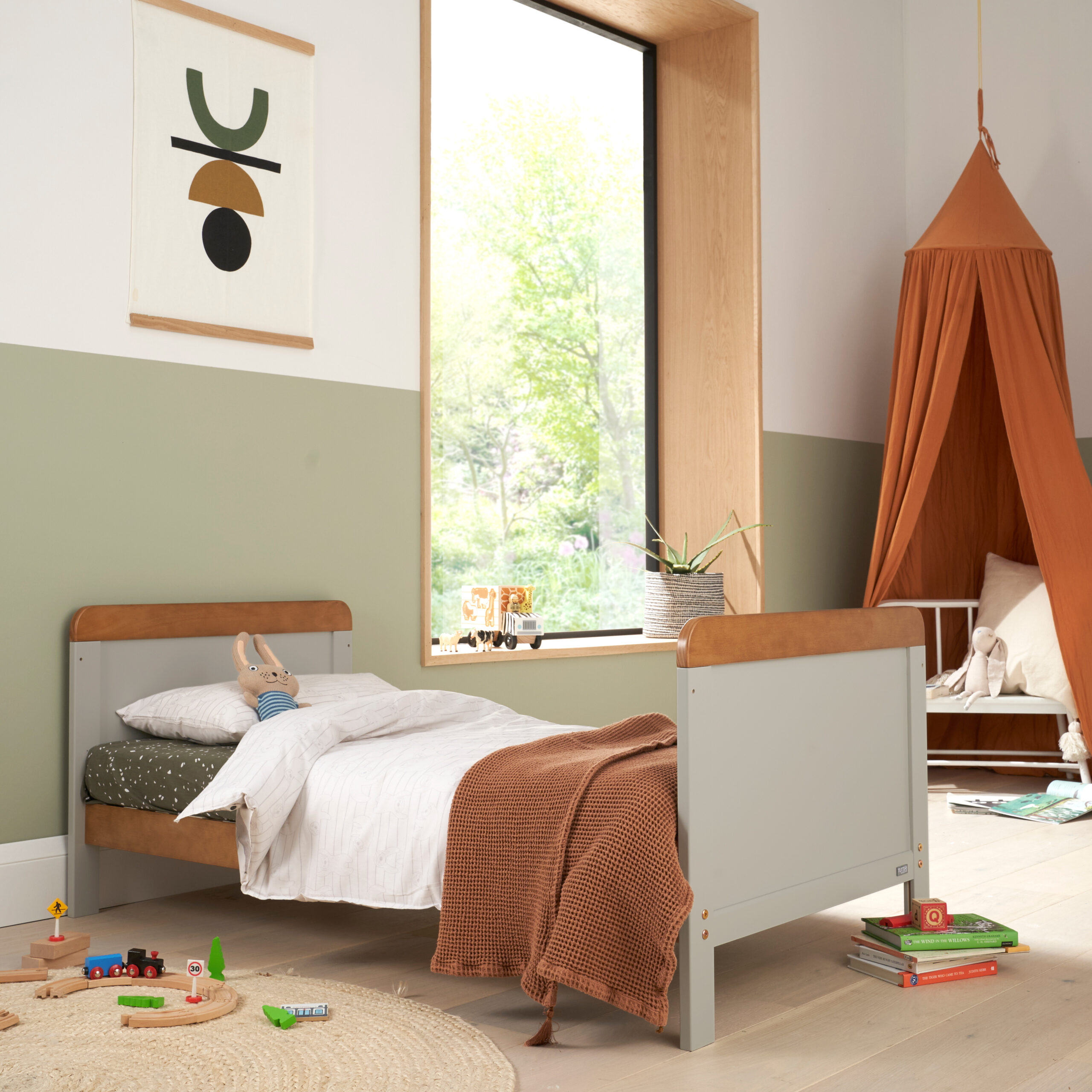 Tutti Bambini Rio Cot Bed with Cot Top Changer Mattress