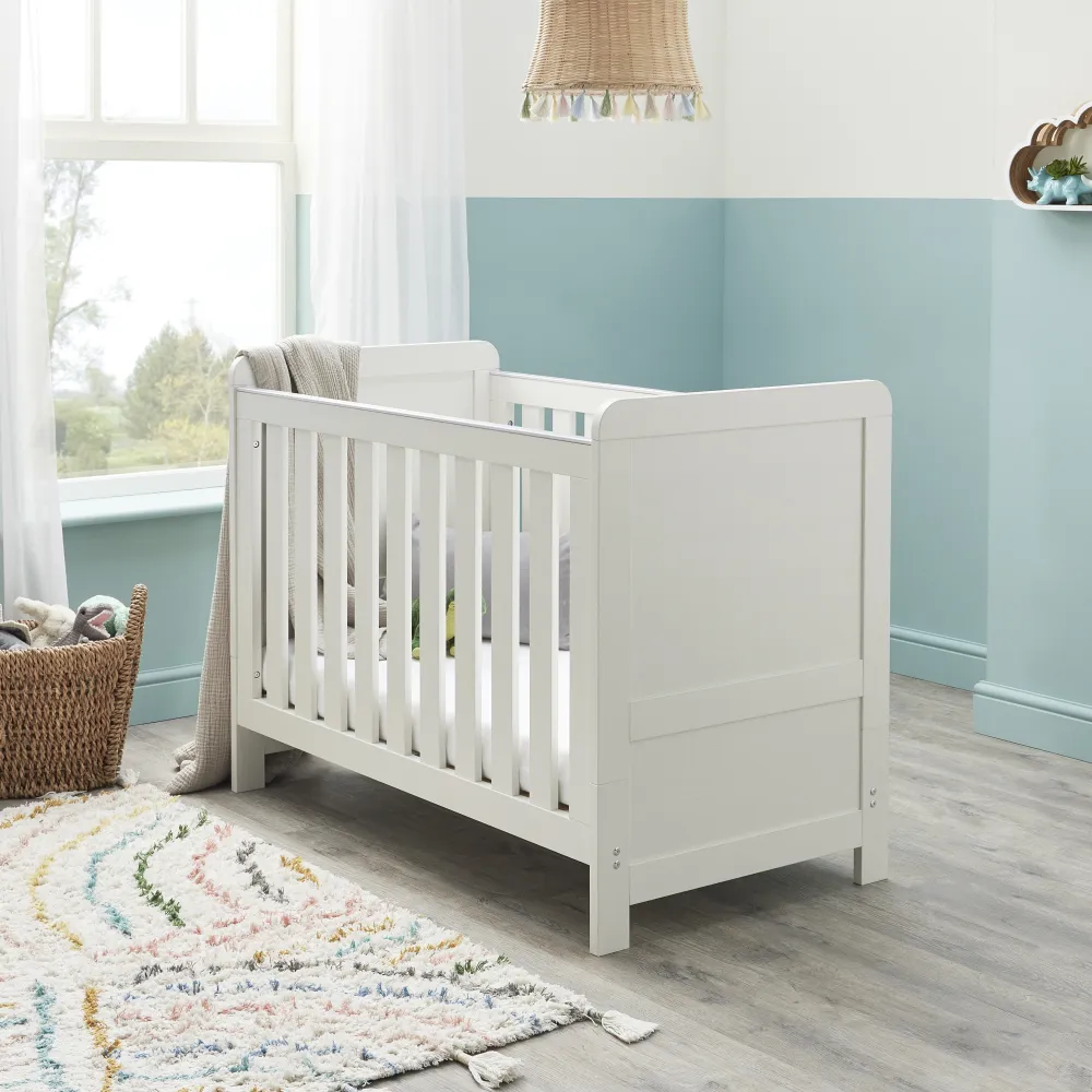 Babymore Caro Mini Cot Bed - Image 6