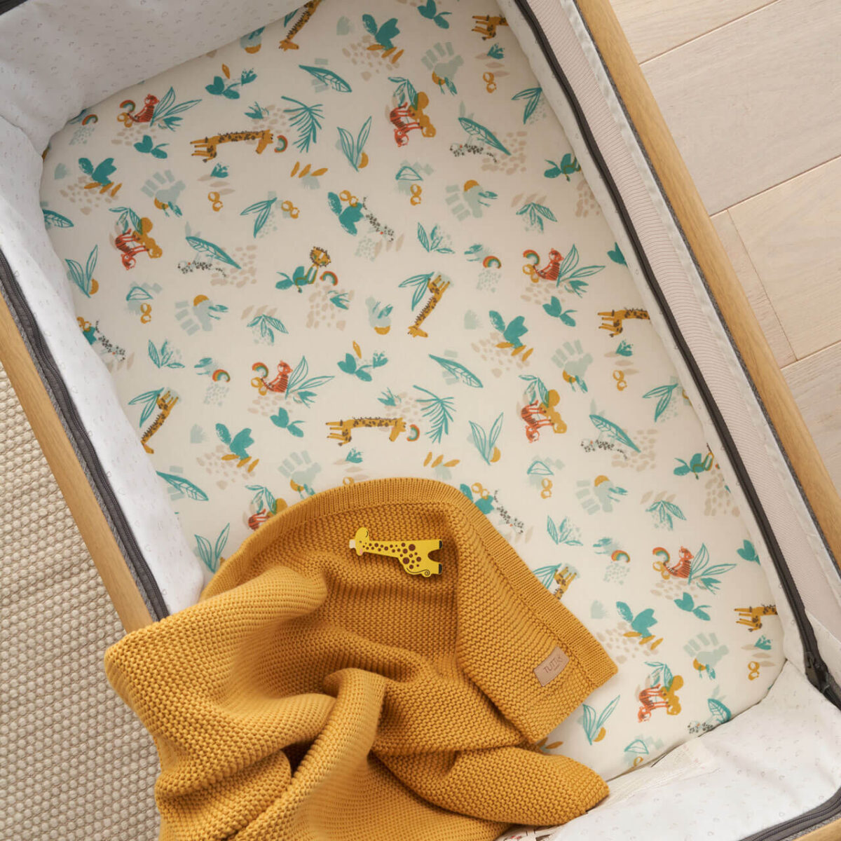 Tutti Bambini Bedside Crib Starter Pack - Image 39