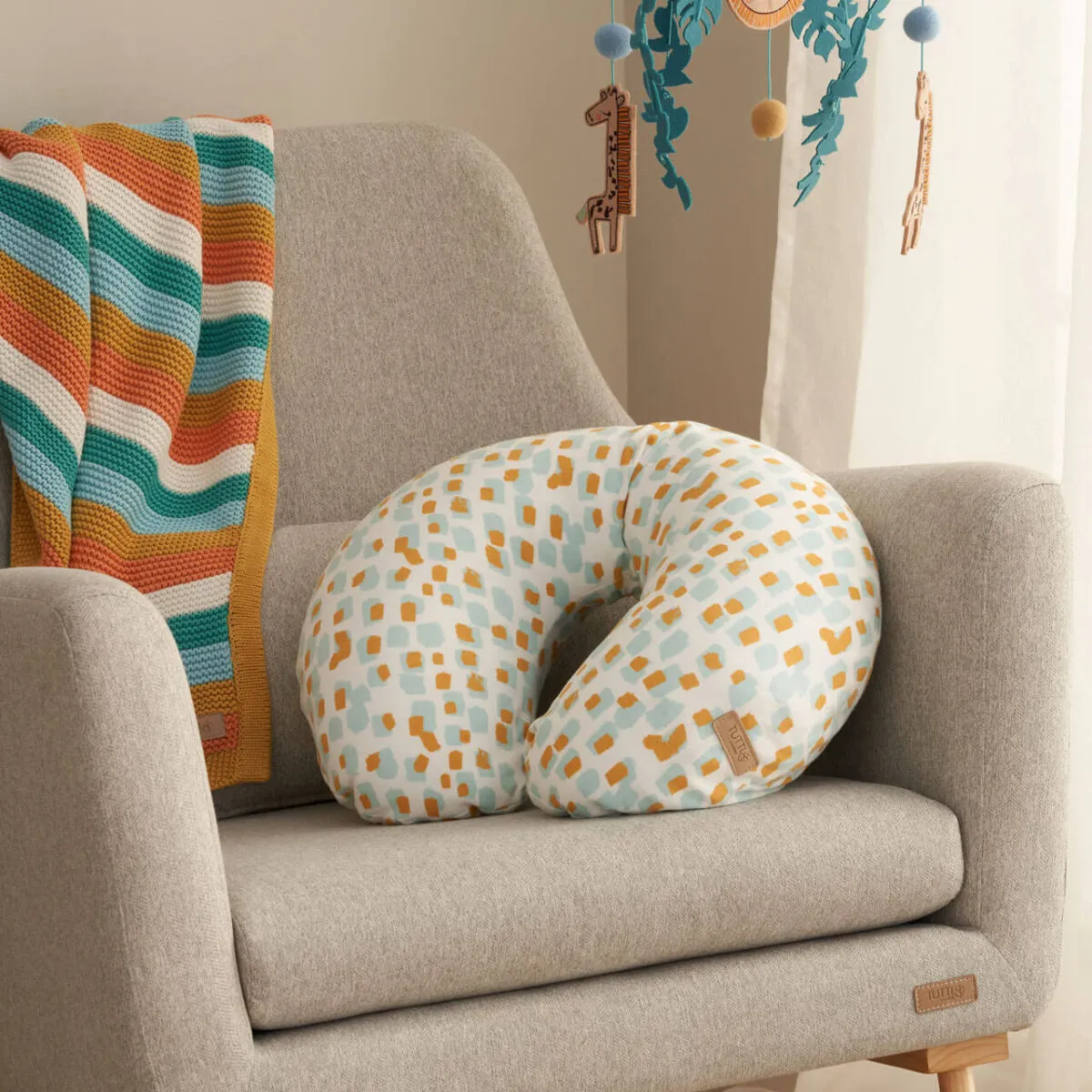 Tutti Bambini Feeding Pillow - Image 12