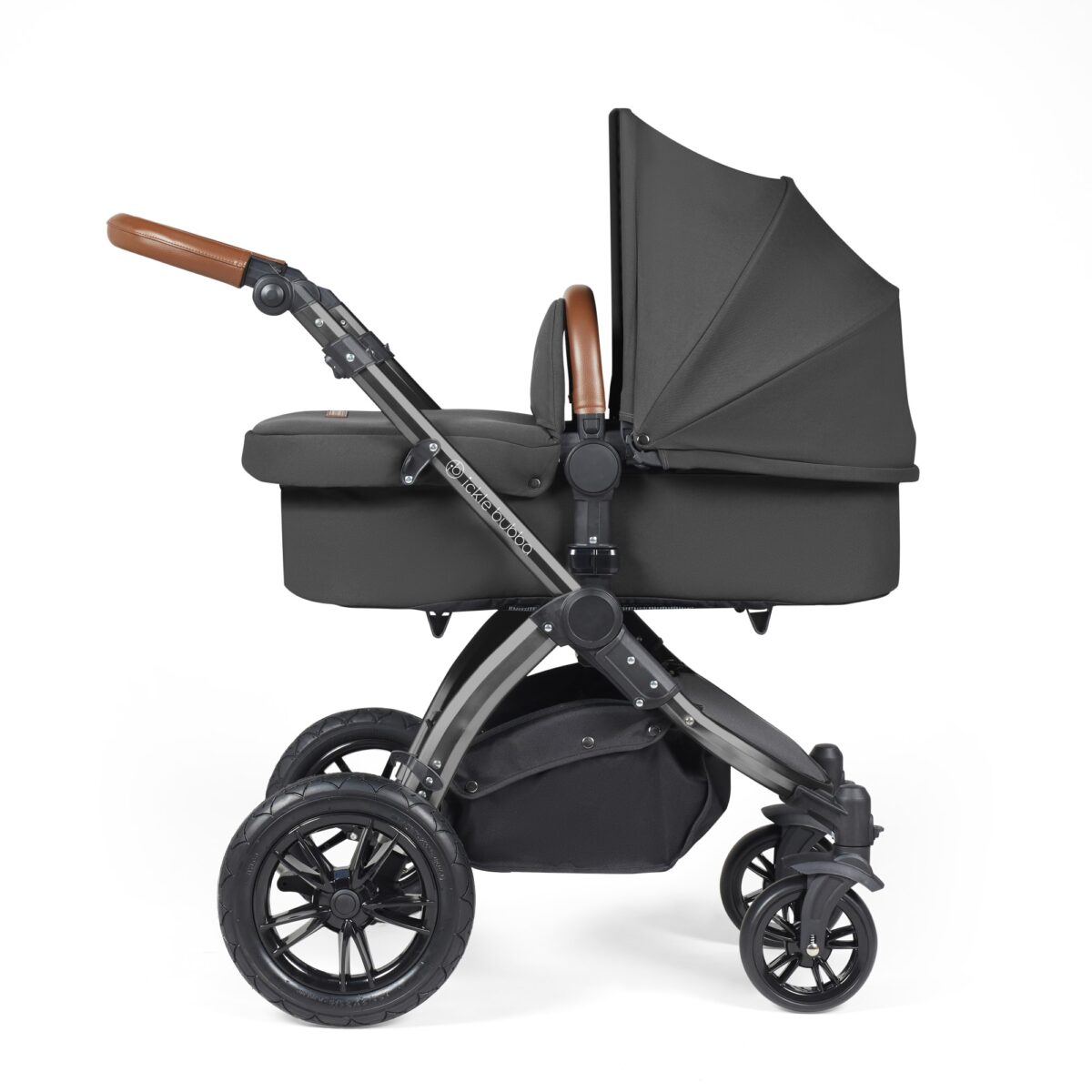 Ickle Bubba Stomp Luxe 3in1 Travel System and ISOFIX Base- Charcoal Grey - Image 12