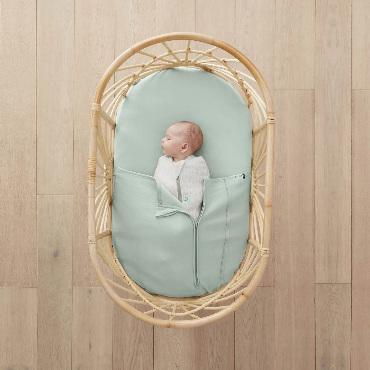 ergoPouch Organic Crib Tuck Sheet - Sage - Image 7
