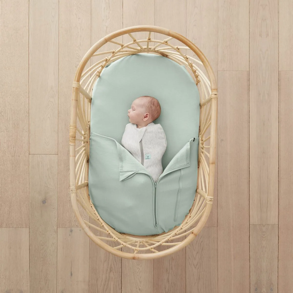 ergoPouch Organic Crib Tuck Sheet - Sage - Image 5