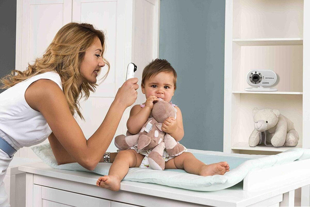 Motorola MBP27T Digital Baby Monitor with Thermometer - Image 3