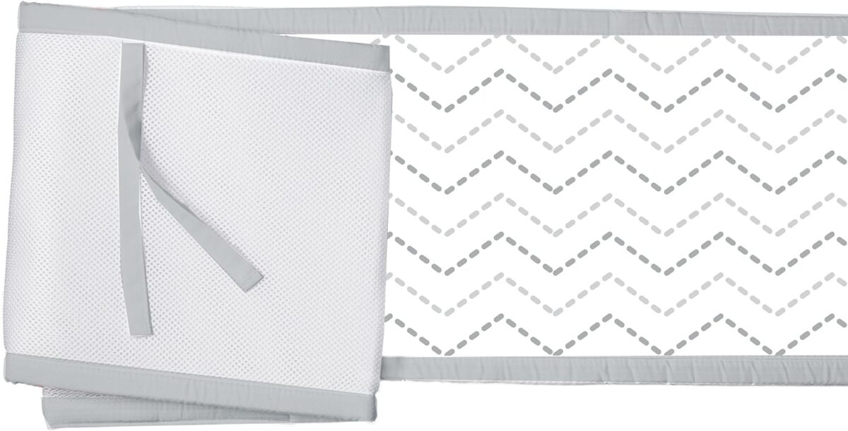 BreathableBaby Mesh Liner 4 Sided - Grey Chevron - Image 3