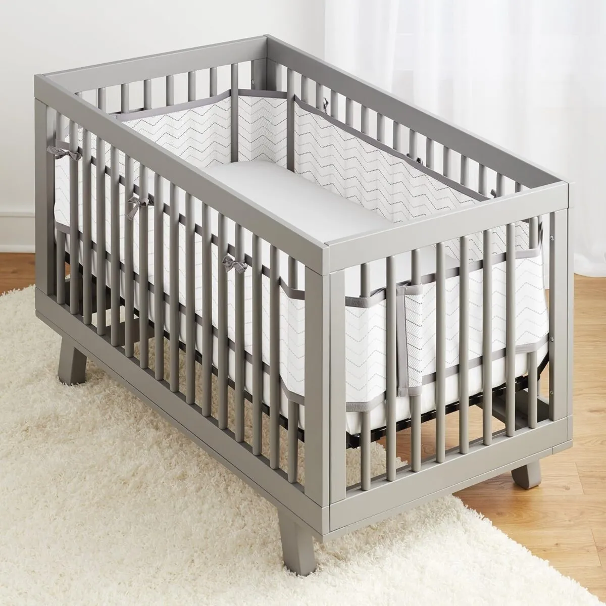 BreathableBaby Mesh Liner 4 Sided - Grey Chevron - Image 2
