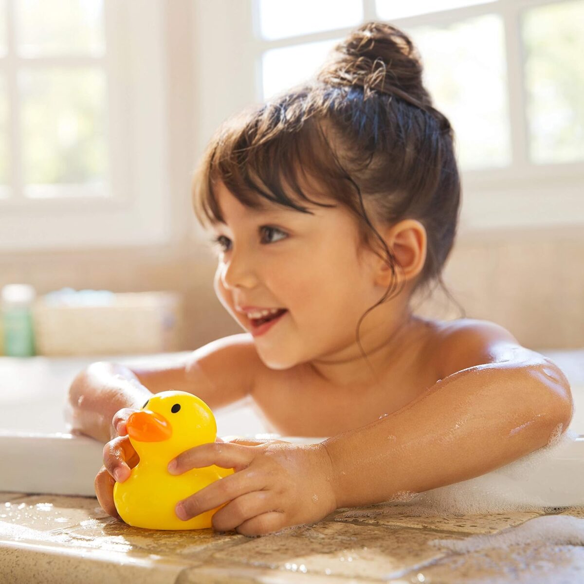 Munchkin Baby's First 3 Piece Bath Toy Gift Set - Image 6