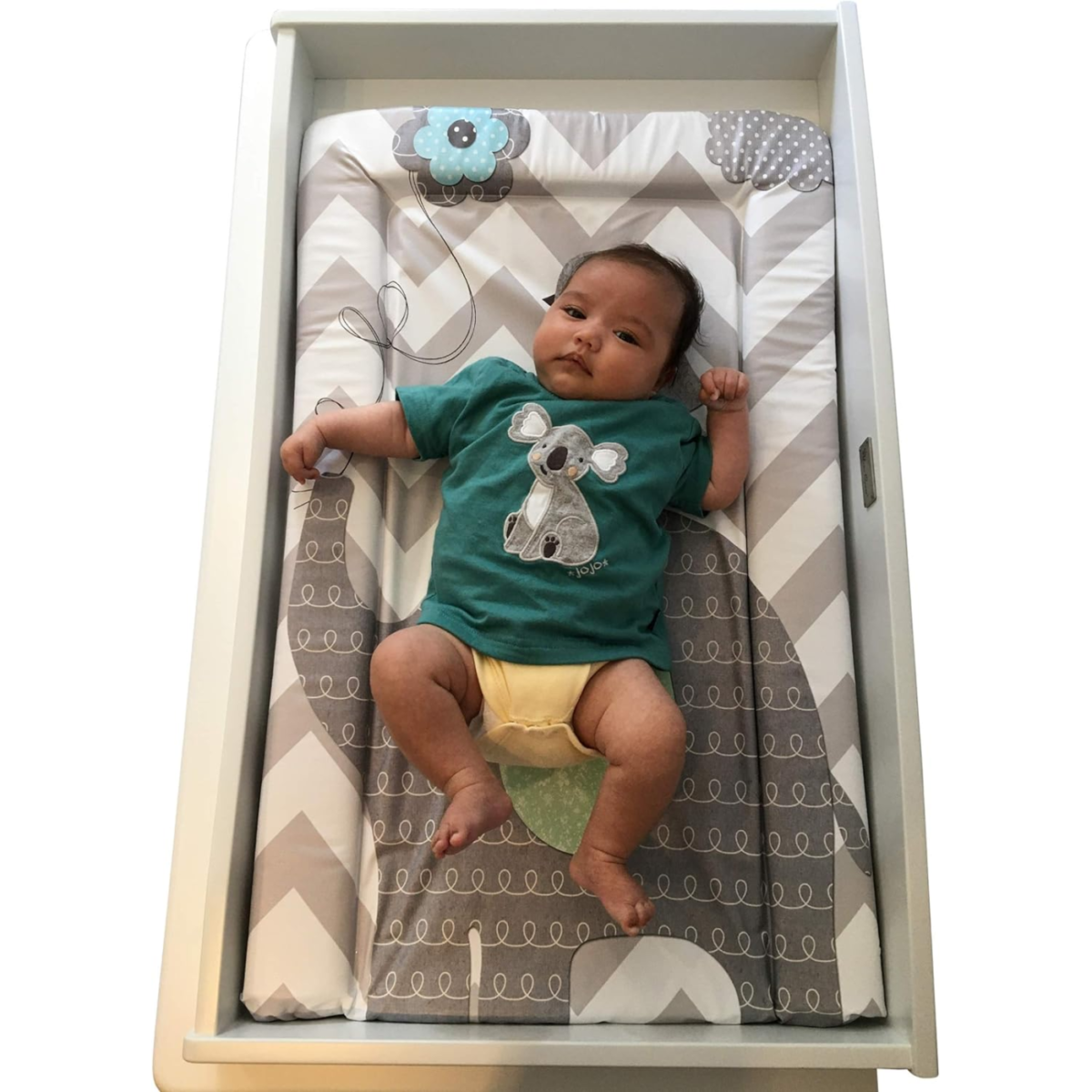 Callowesse Baby Changing Mat - Elephant Chevron Grey - Image 4
