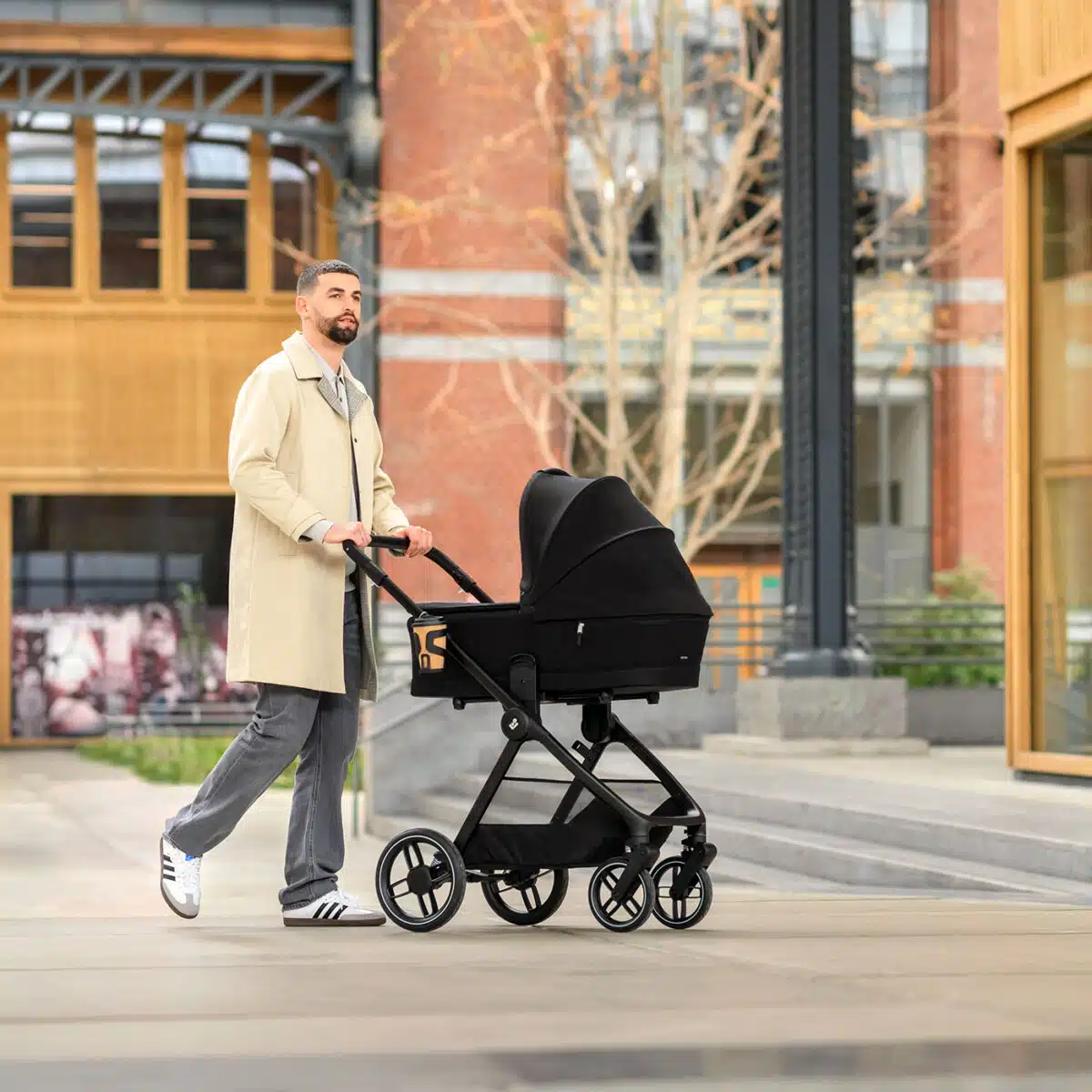 Maxi Cosi Oxford 9 Piece Travel System with Pebble 360 Pro Car Seat & Base - Image 34