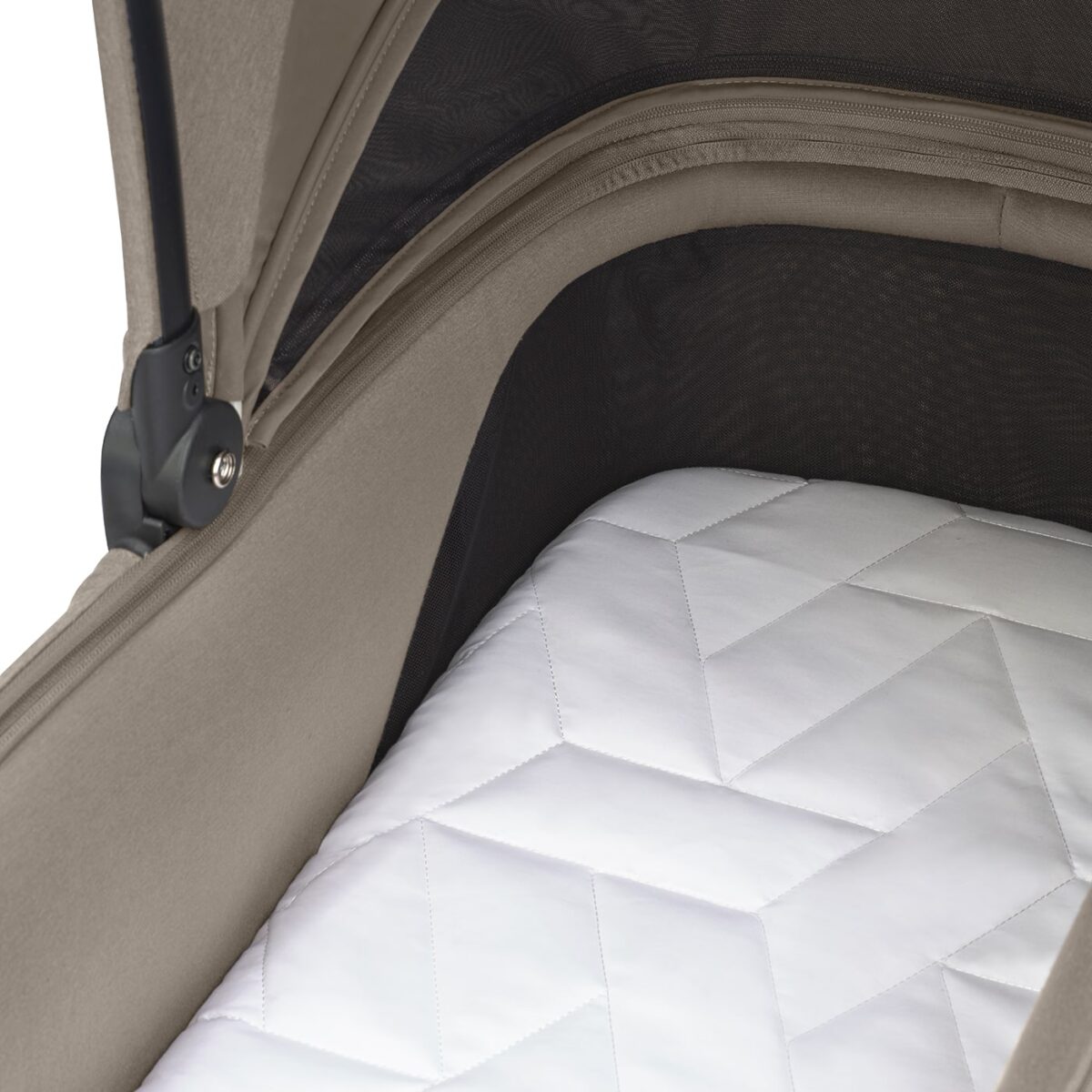 Maxi Cosi Oxford 9 Piece Bundle + Pebble S Car Seat & ISOFIX Base - Image 17