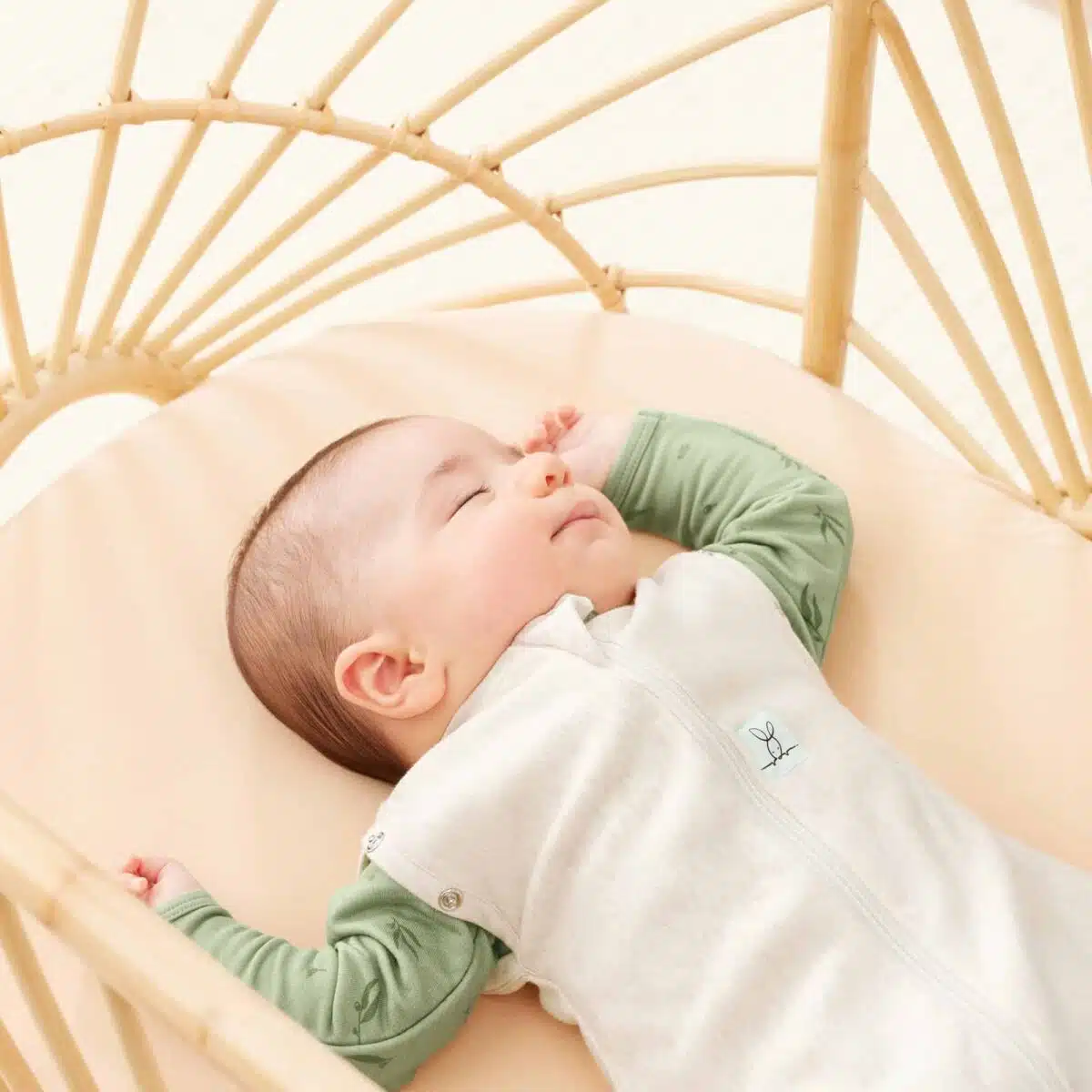 ergoPouch Organic All Year Cocoon Swaddle Sleeping Bag | 1.0 TOG | 3-6 months - Image 12