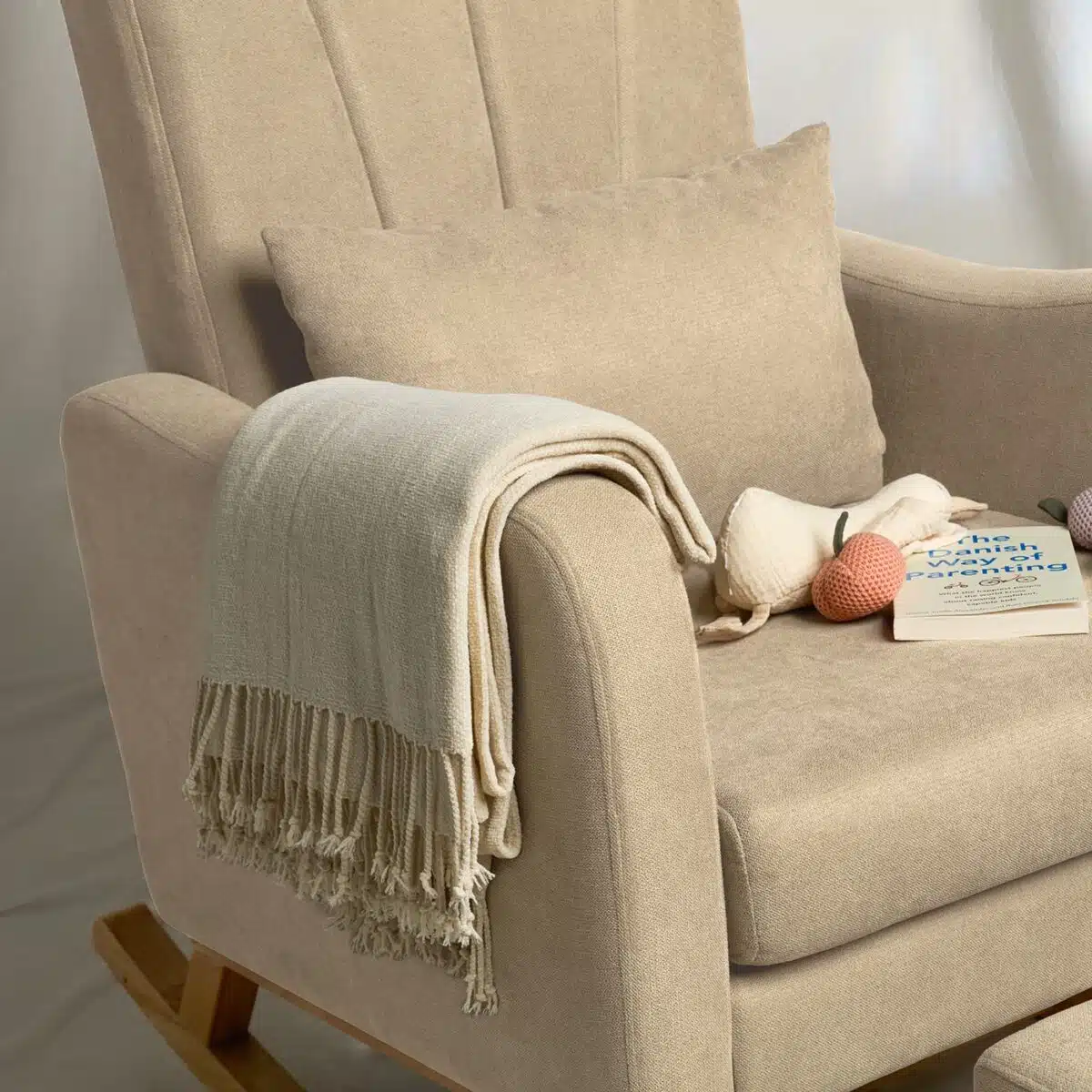 Silver-Cross-Carmel-Nursing-Chair-LS3