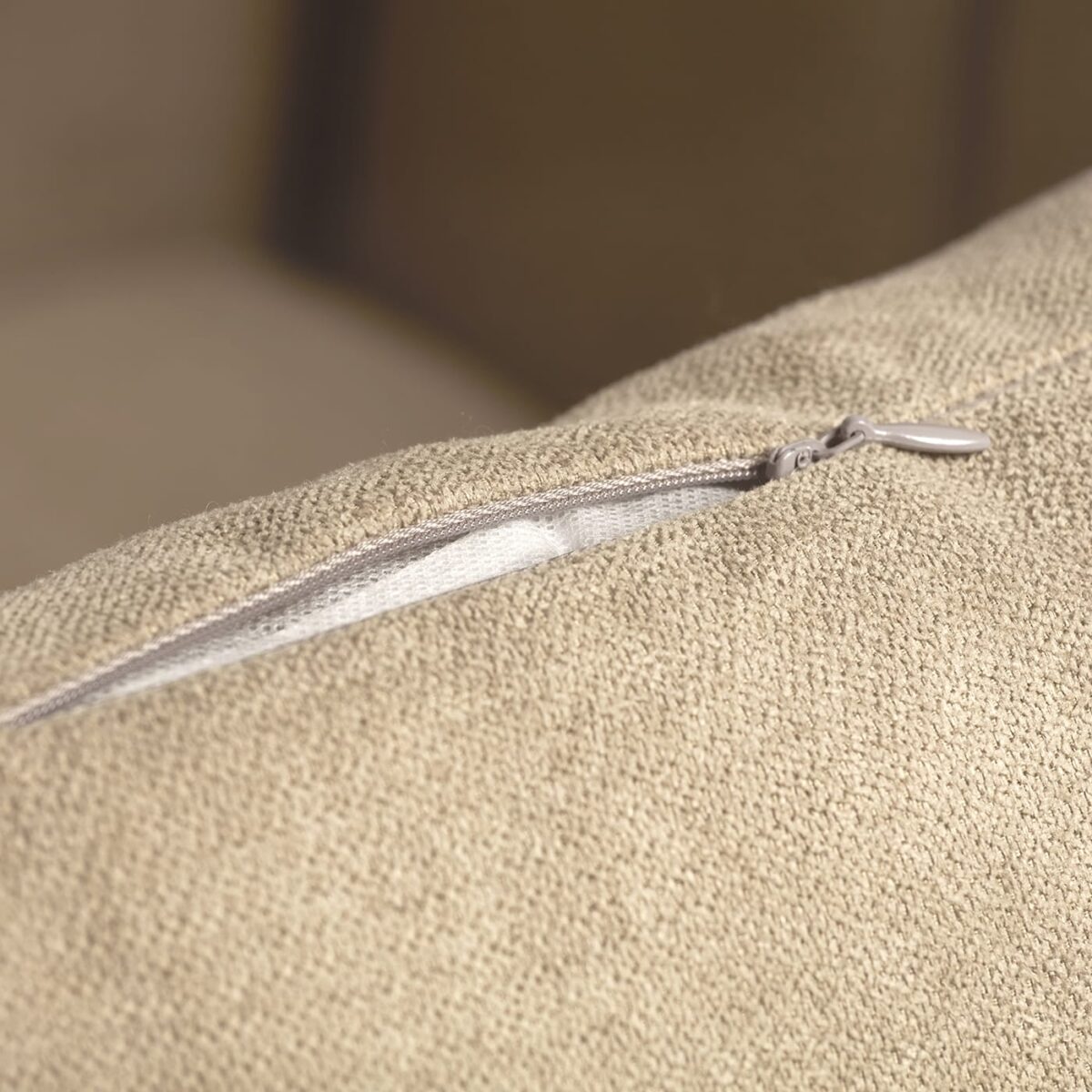 Silver-Cross-Carmel-Nursing-Chair-cushion-zip-detail