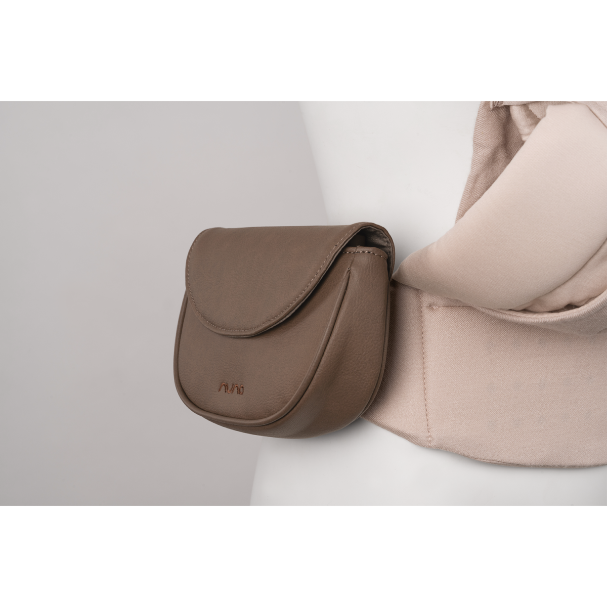 Nuna CUDL Luxe Cashmere Baby Carrier - Pearl - Image 9