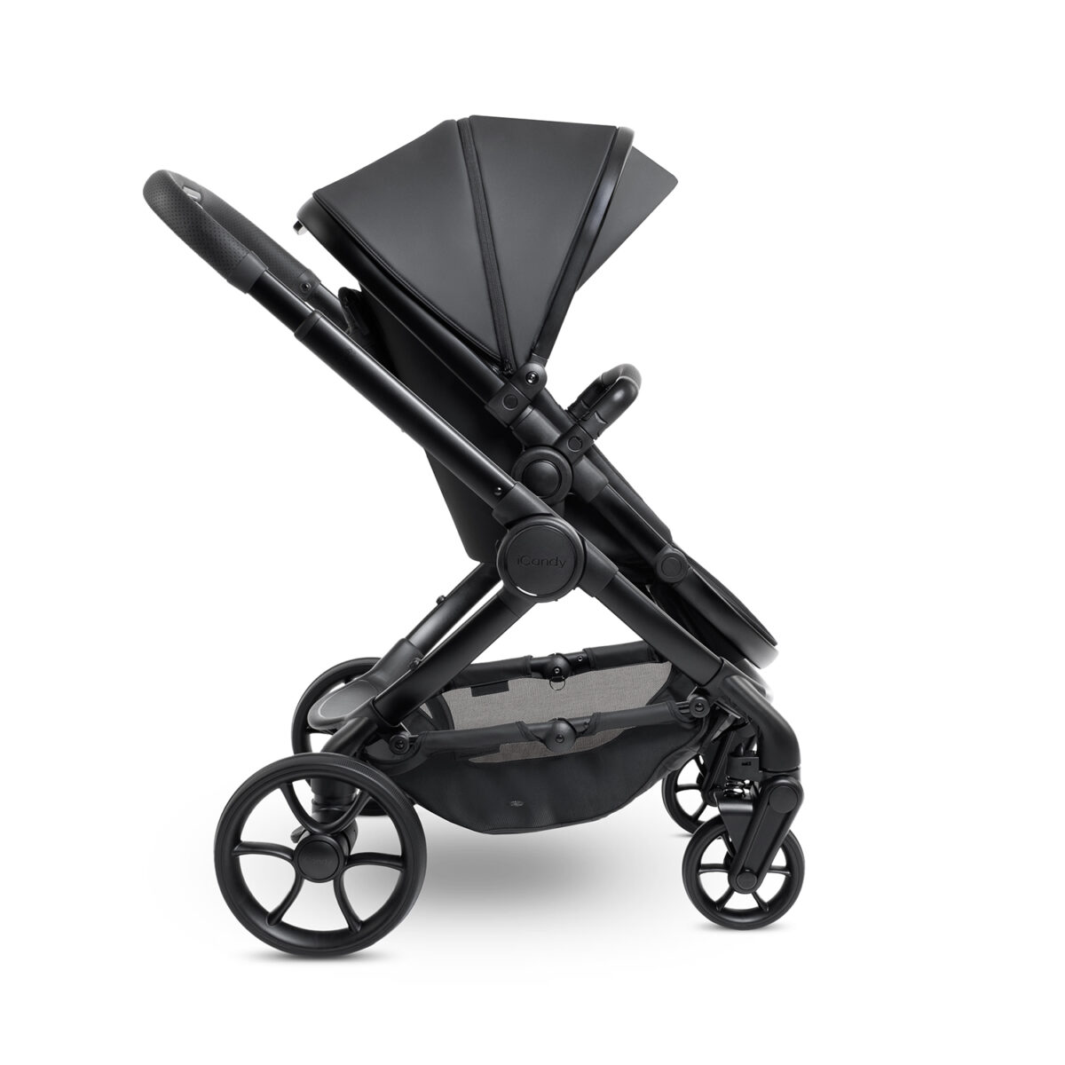 iCandy Peach 7 Studio with car seat and base Zenith 8