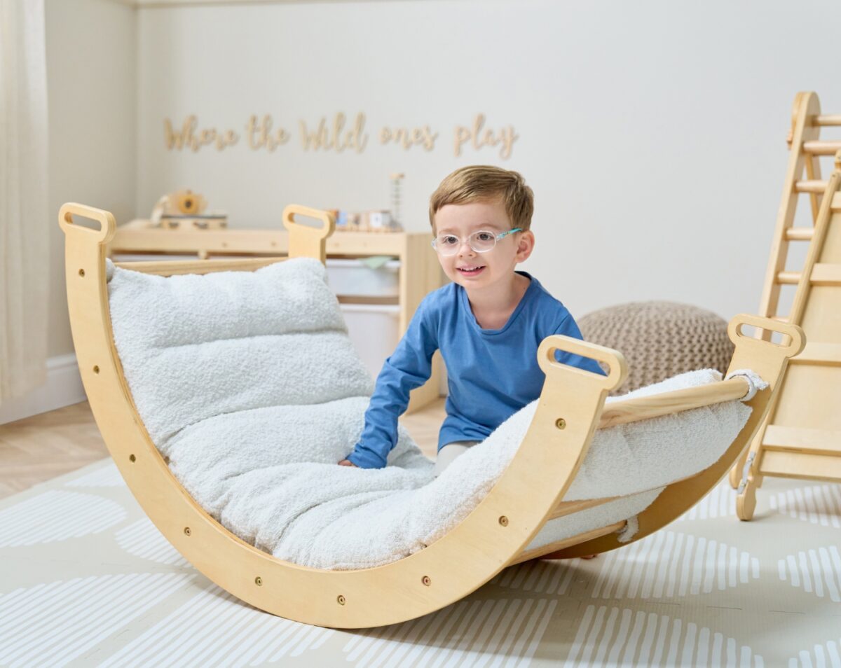 Lifestyle-4-Scala-Montessori-Pikler-Climbing-Frame-Natural-2