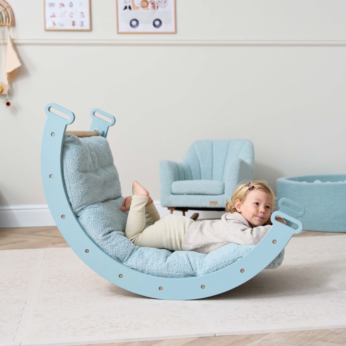 Scala-Montessori-Pikler-Climbing-Frame-Ocean-Stone-3