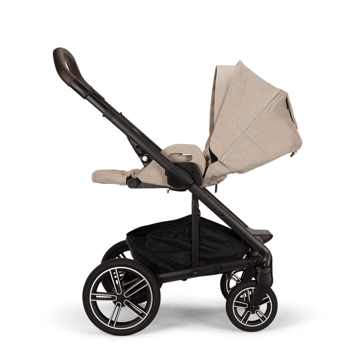 Nuna MIXX NEXT with ARRA FLEX & Base Curv - Biscotti 31
