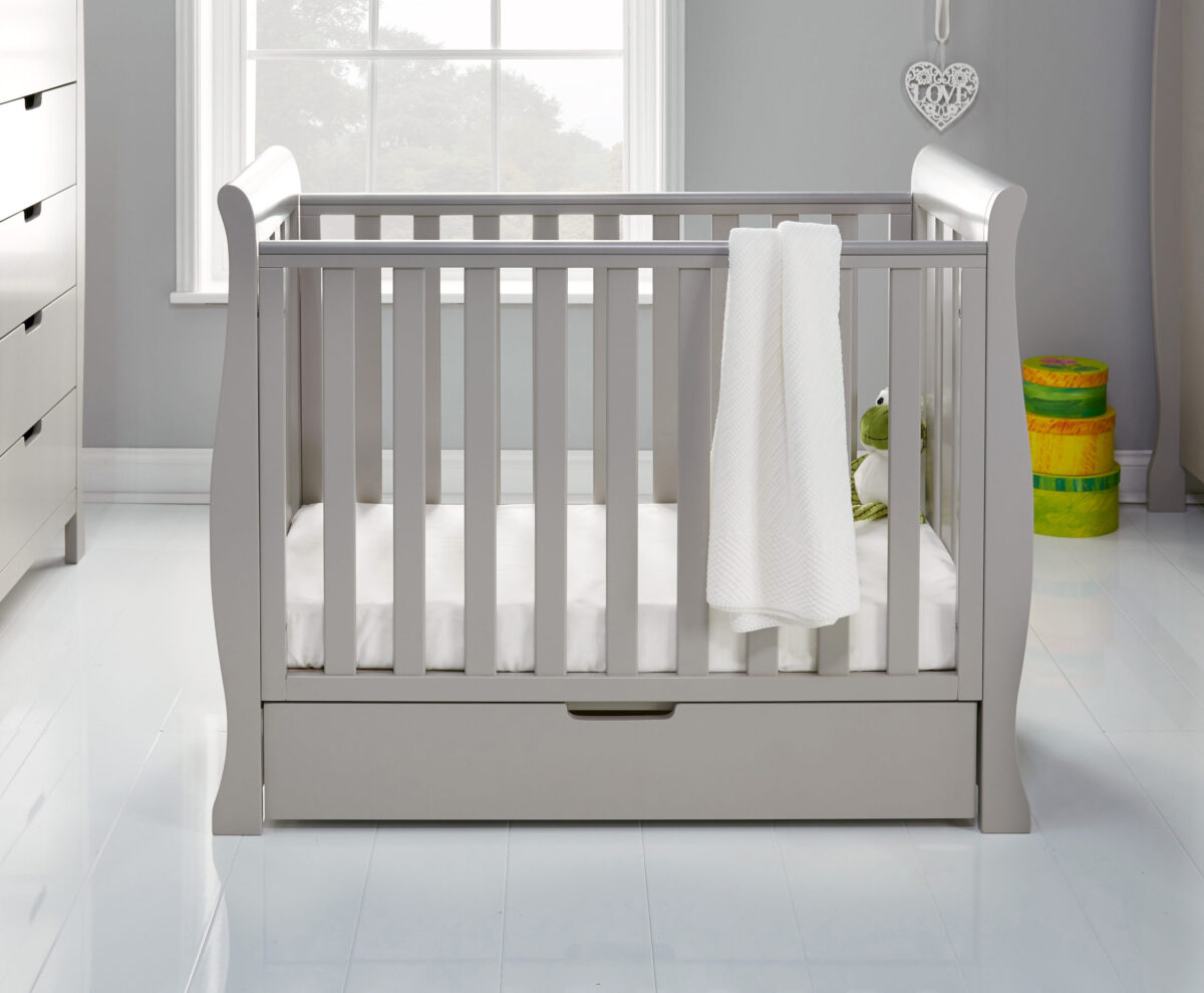 Obaby Stamford Space Saver Cot & Sprung Mattress 2
