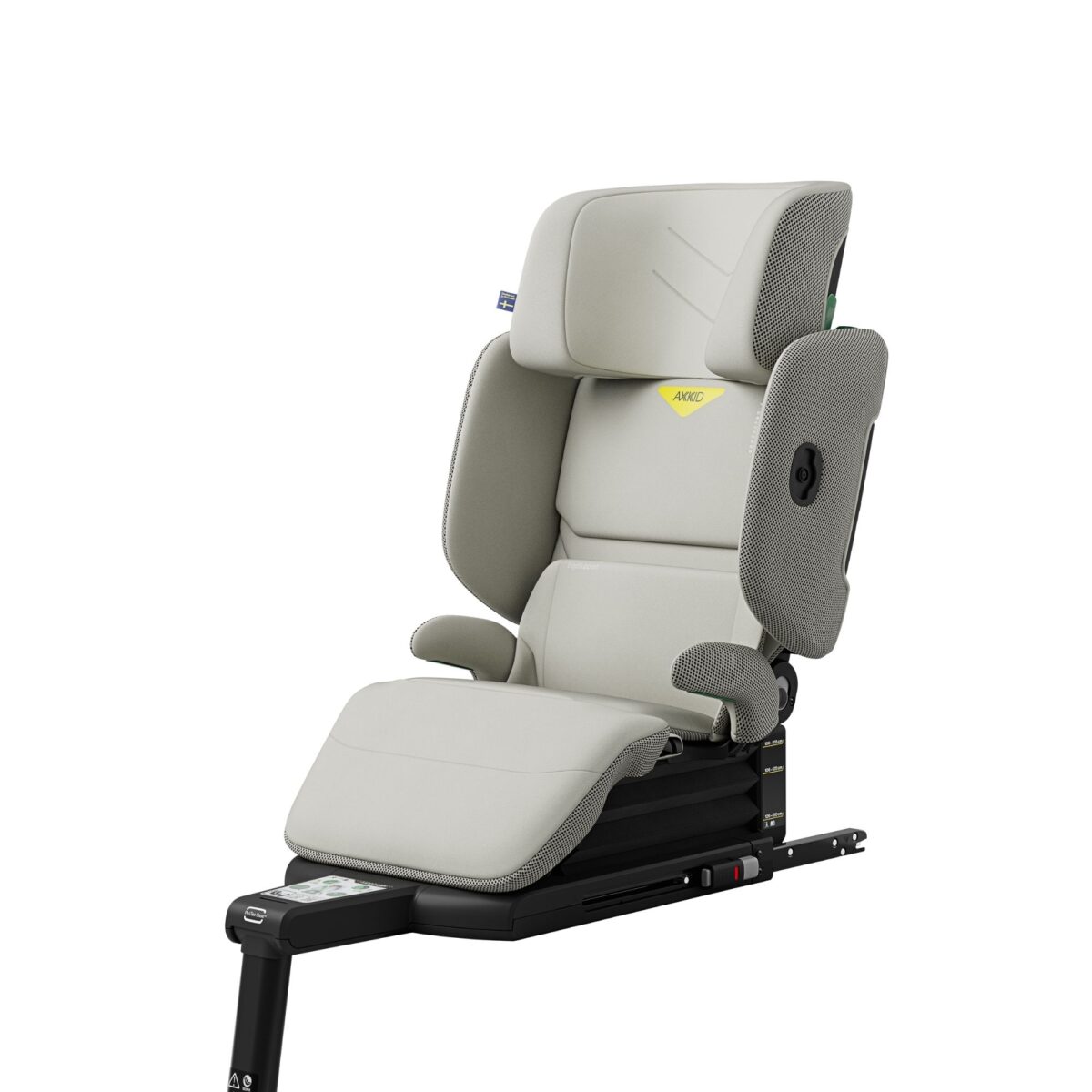 Axkid Up car seat in Beachgrass Beige featuring padded sides and breathable mesh panels.
