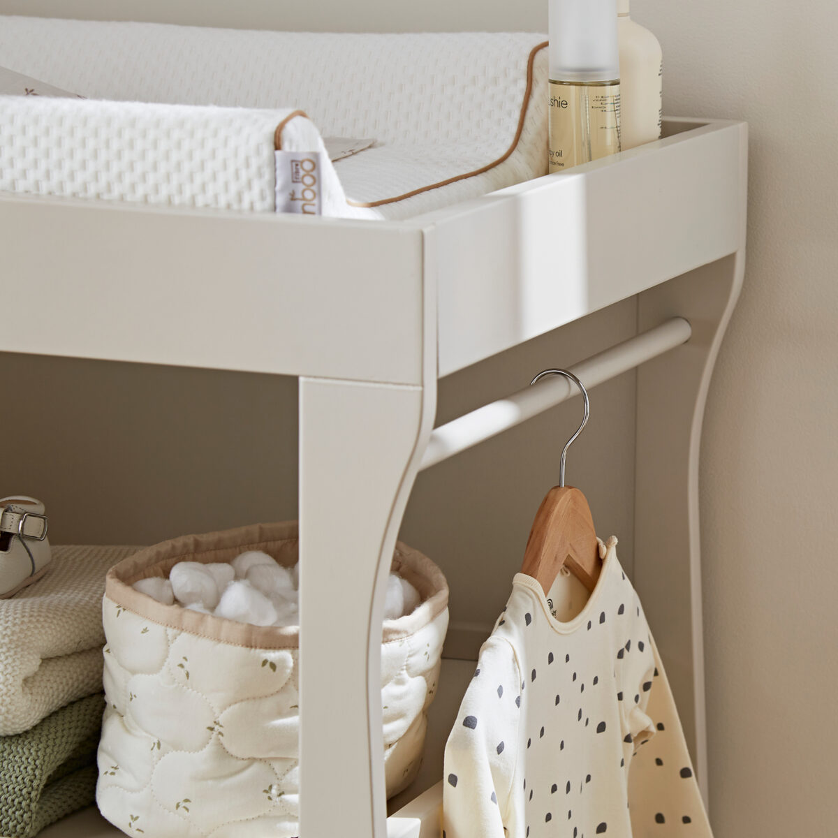 CuddleCo Clara Mini 2 Piece Nursery Furniture Set – Cashmere 5