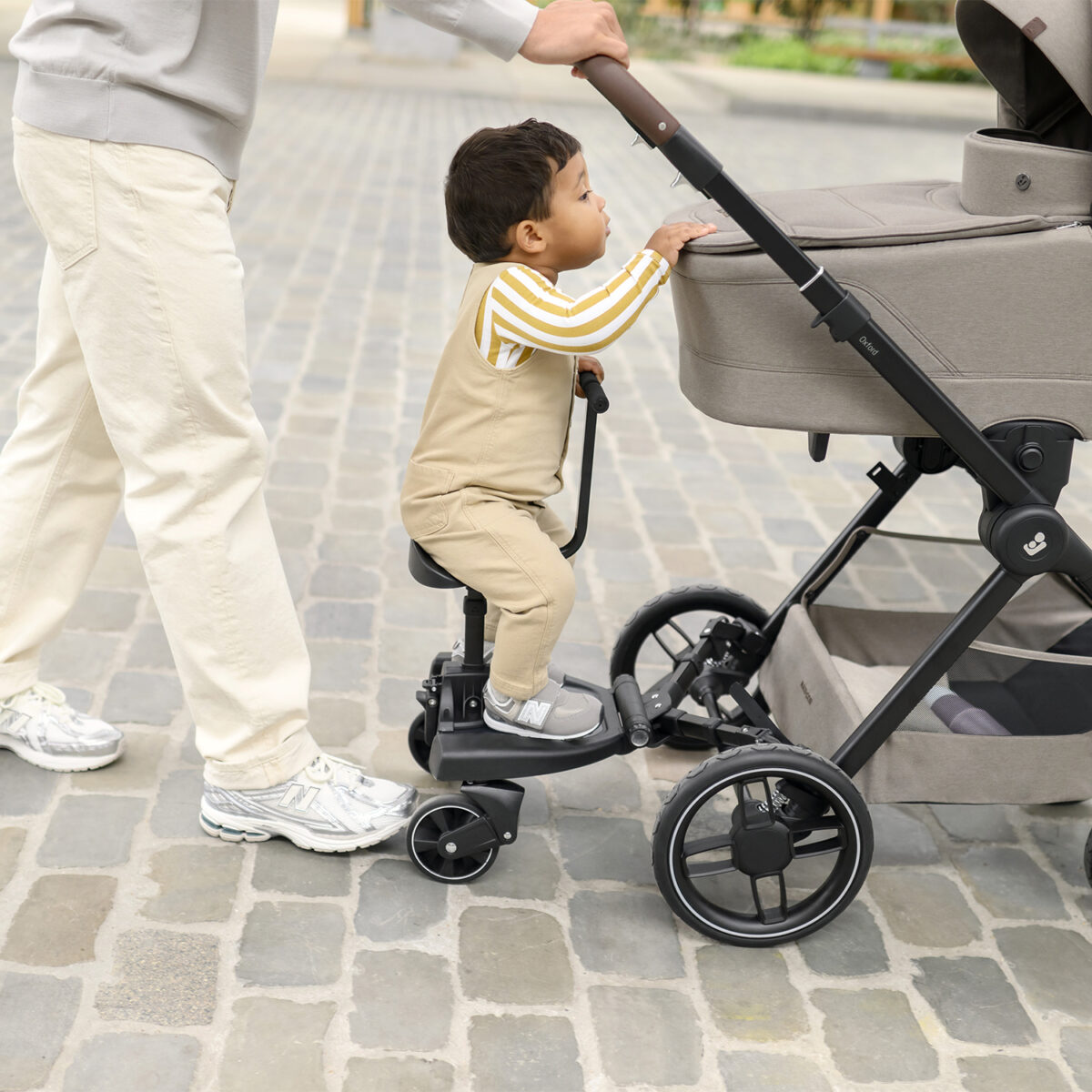 Maxi Cosi Oxford+ Select Bundle with Pebble S Car Seat & ISOFIX Base - Twillic Truffle - Image 13