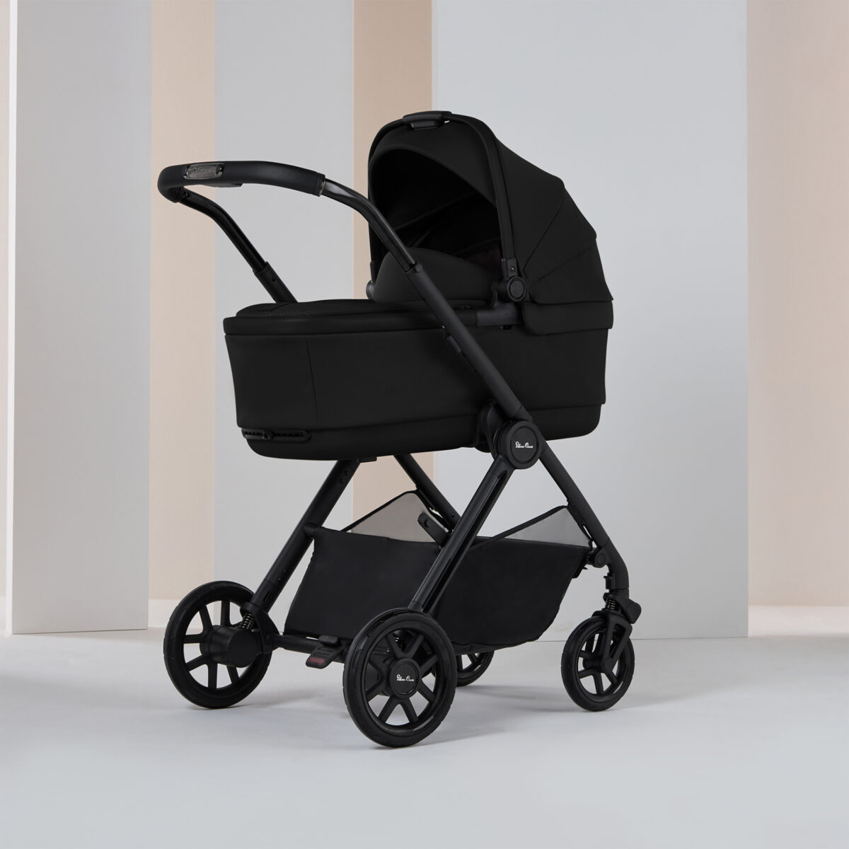 Silver Cross Reef 2 Ultimate 360 Family Bundle with Glide Plus 360, Approach Plus 360 Car Seat & Plus 360 Base - Space 2