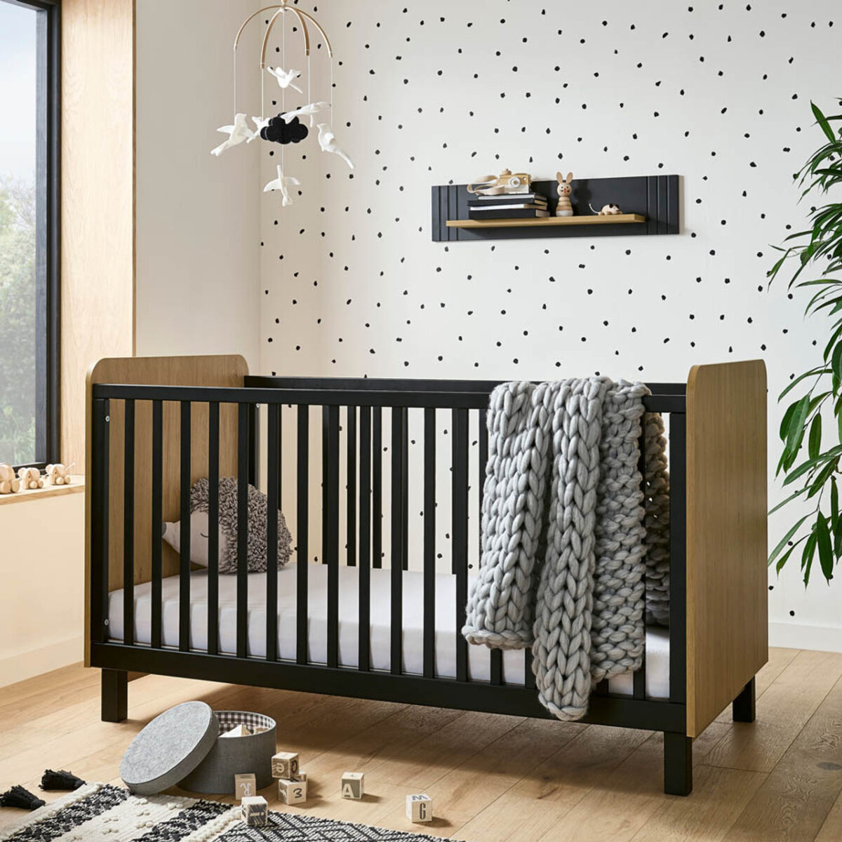 CuddleCo Rafi Cot Bed - Oak & Black 4