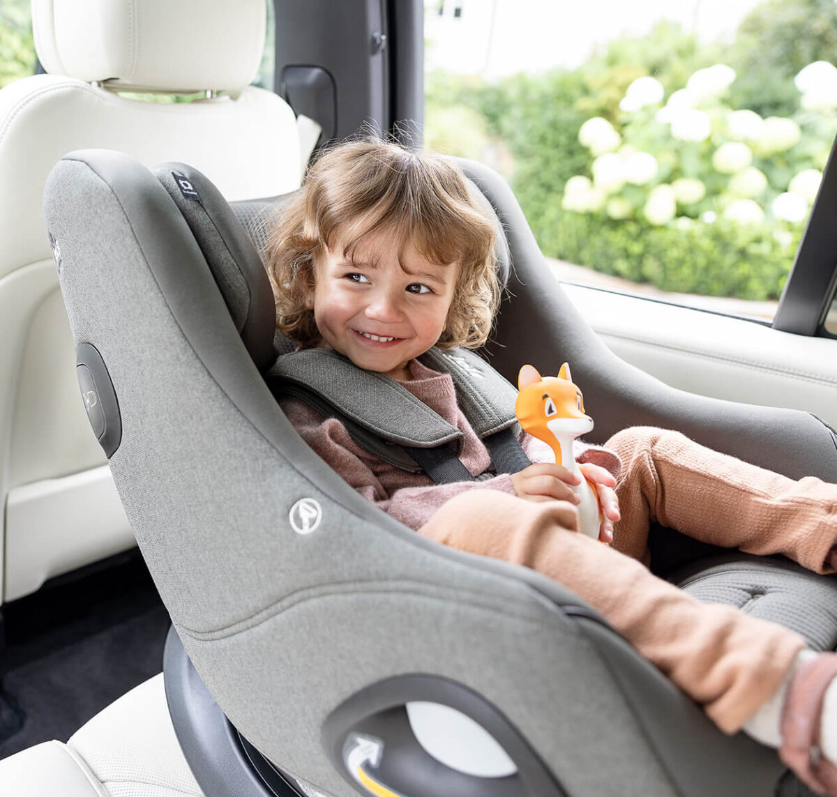 Joie i-Harbour E i-Size Spinning Toddler Car Seat – Eclipse 2