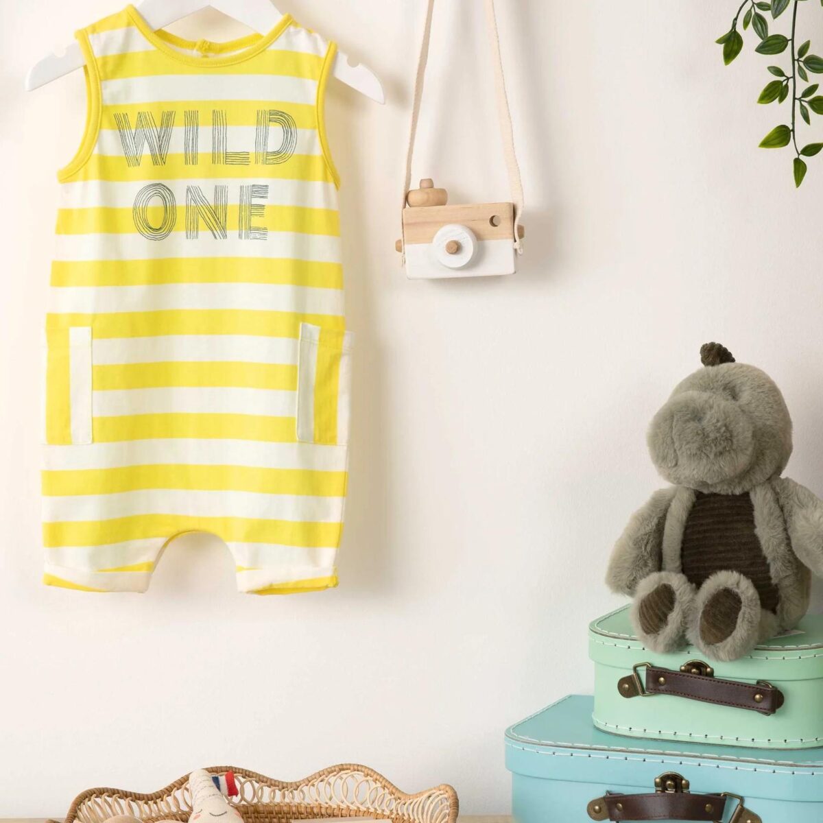 Mamas and Papas Mini Adventures Soft Toy – Dinosaur 3