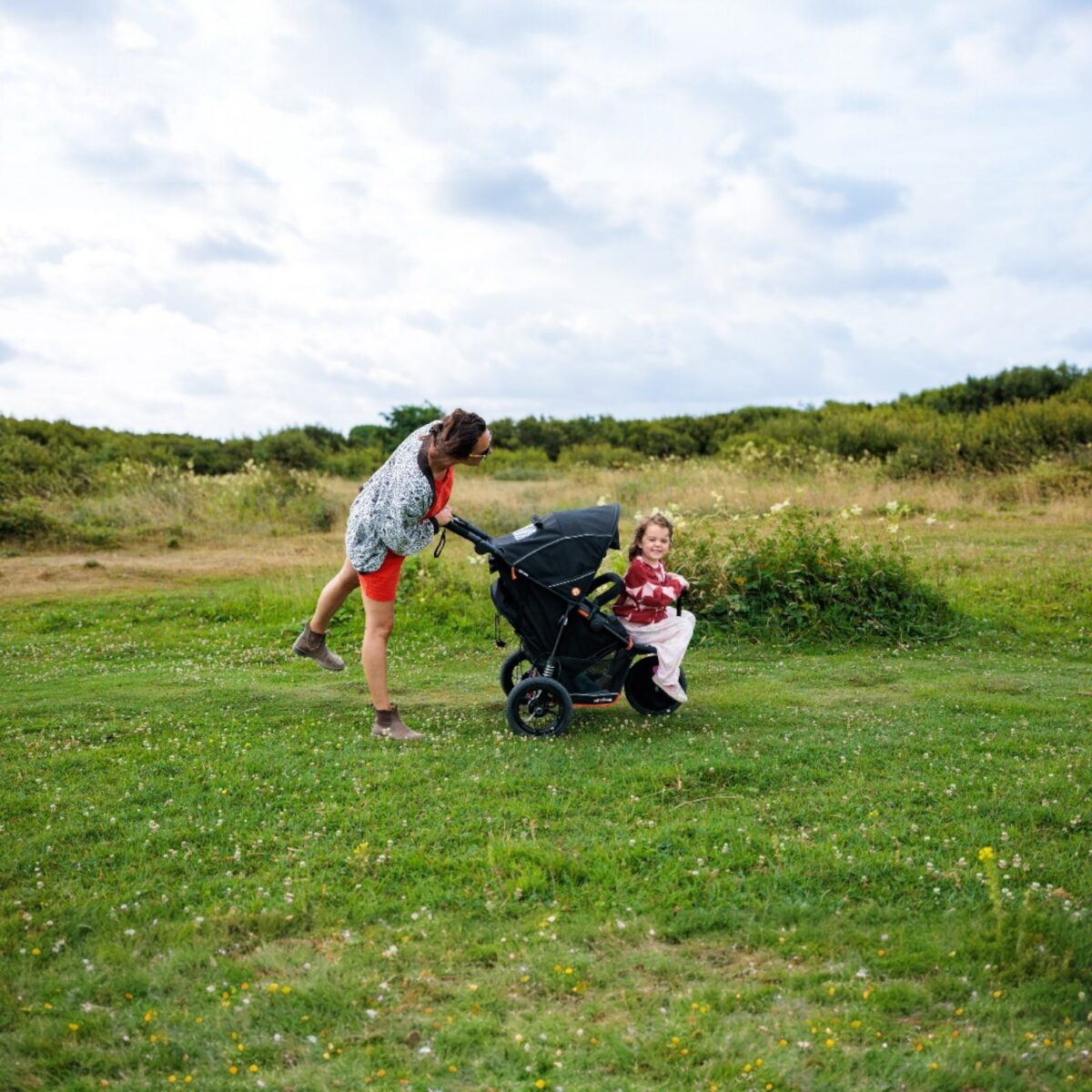Out’n’About Nipper Single V6 Plus Pushchair