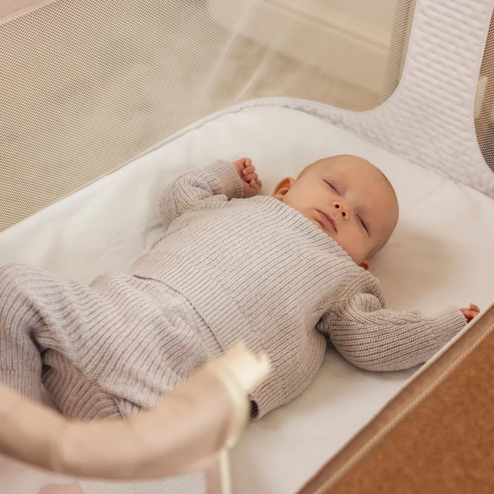 Obaby Cloud Bedside Crib - Oatmeal - Image 7