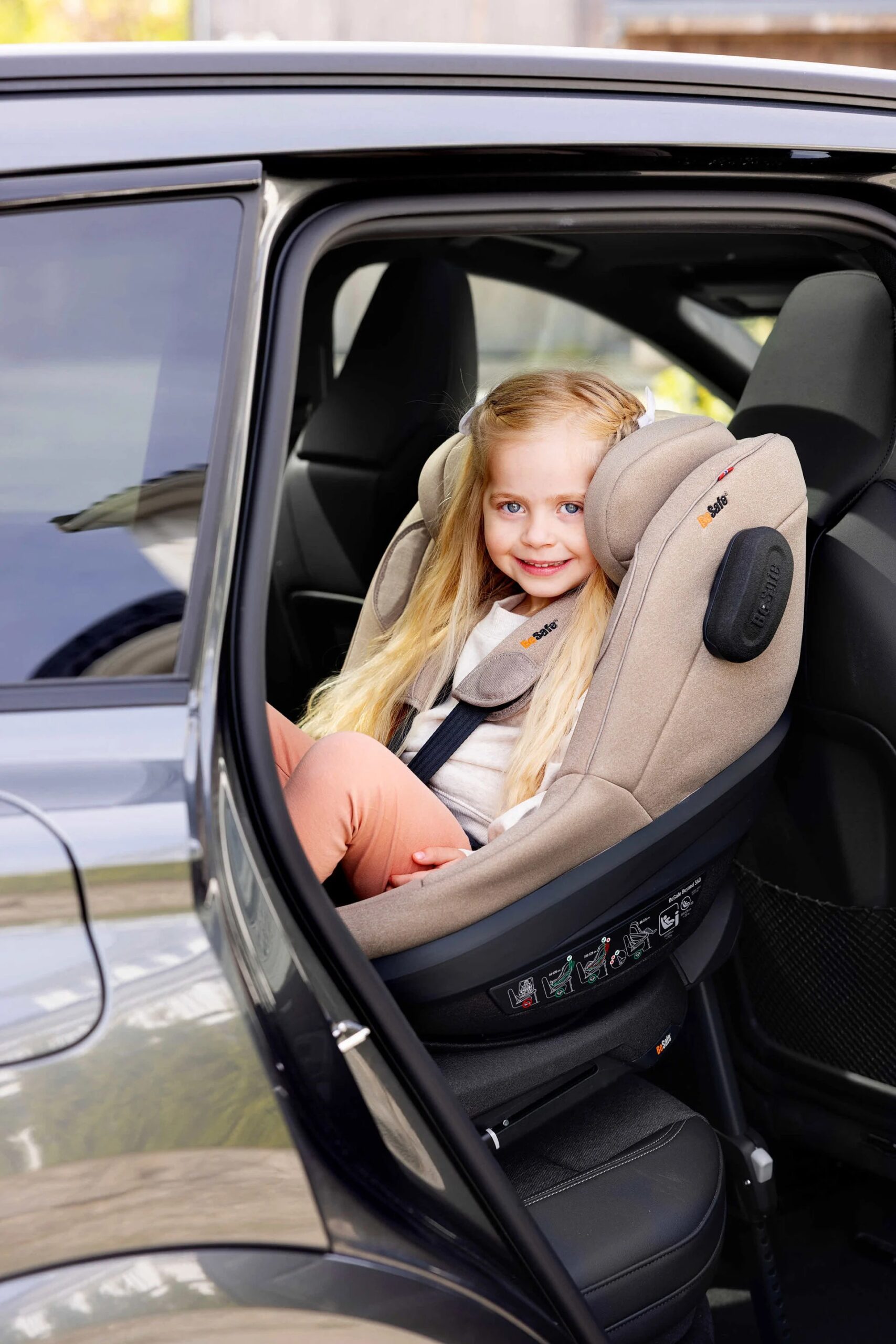 BeSafe Beyond 2 360 Car Seat - Dark Sand Soft Breeze - Image 7