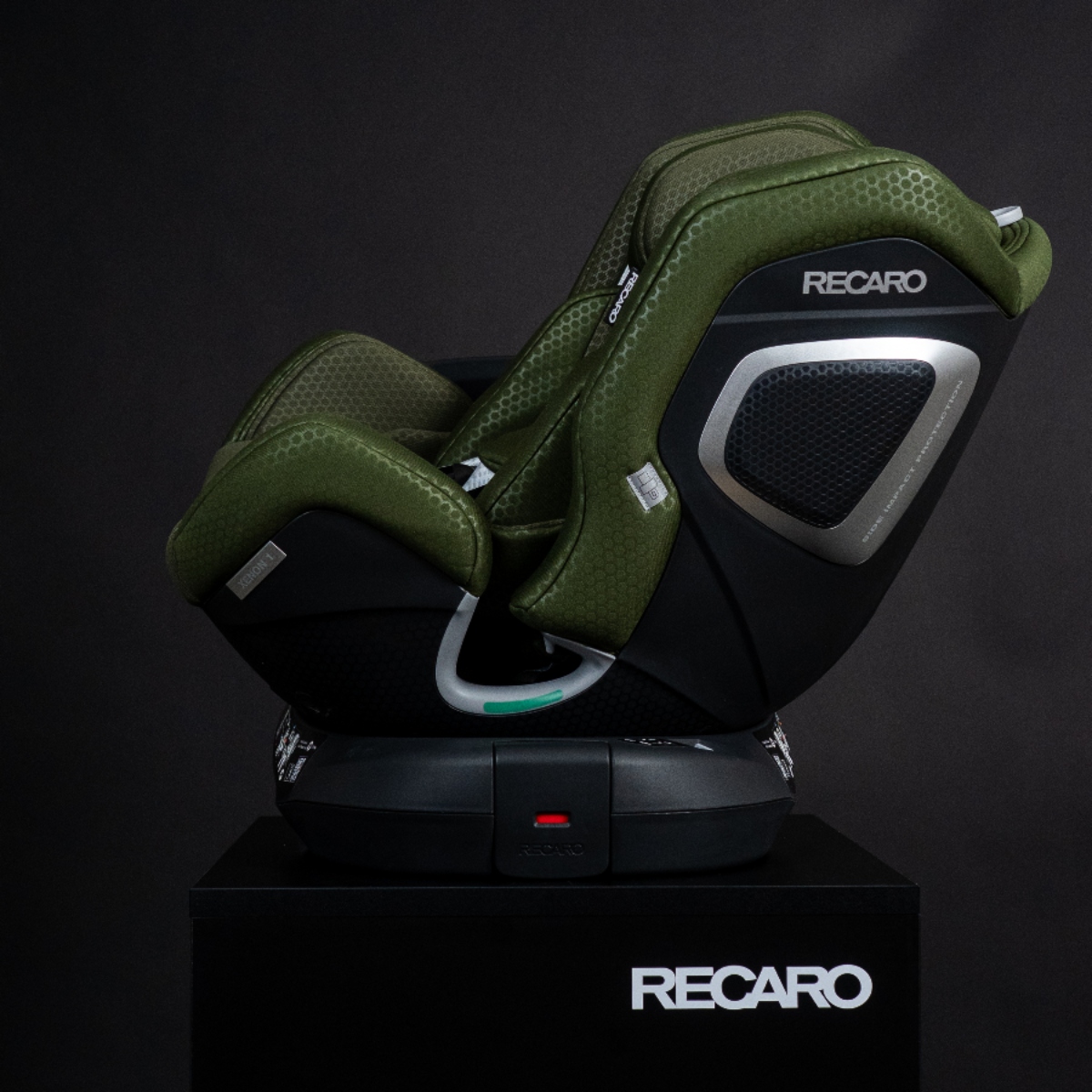 Recaro Xenon 1 (Birth - 7 Years) 360 Car Seat - Epic Green - Image 2